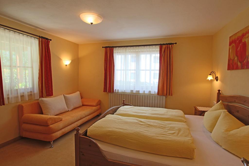 Apart Raetia Appartement Pfunds Buitenkant foto